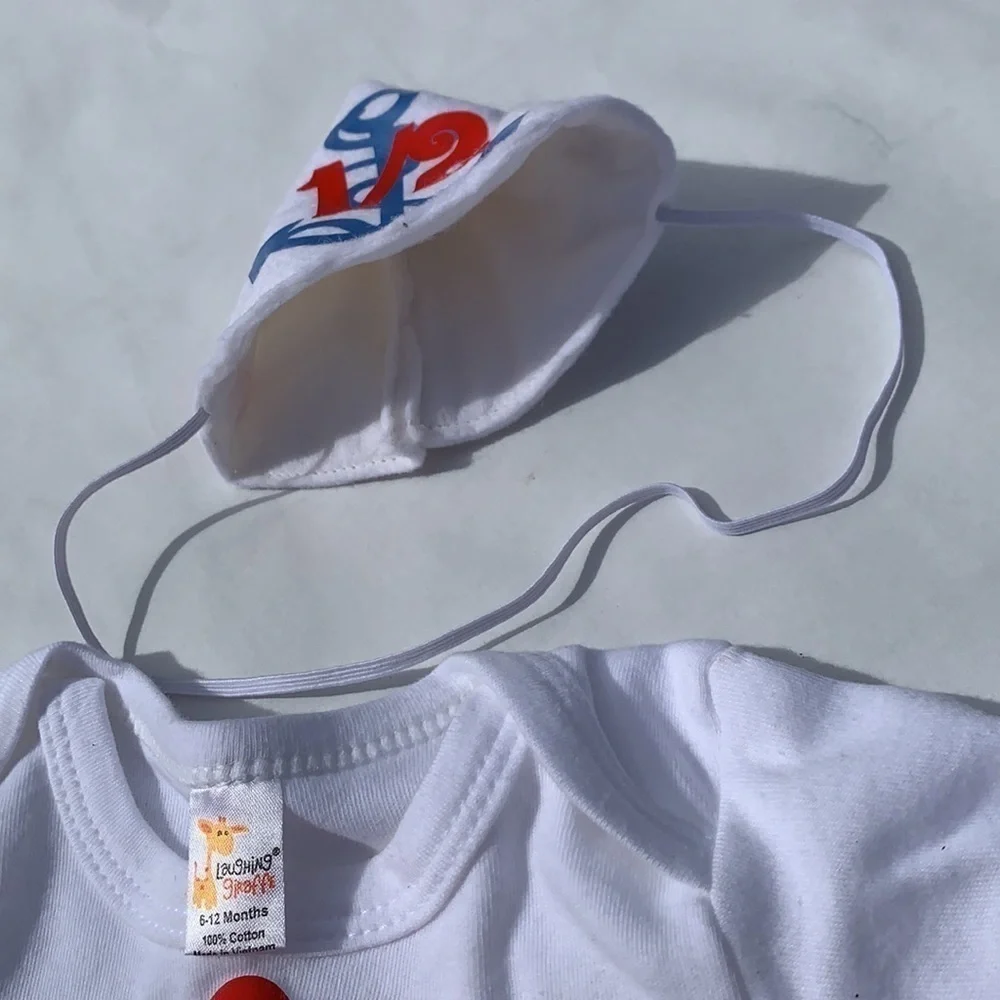 Twice as big twice is fine I’m half of 1 celebration Bodysuit hat 1/2 birthday